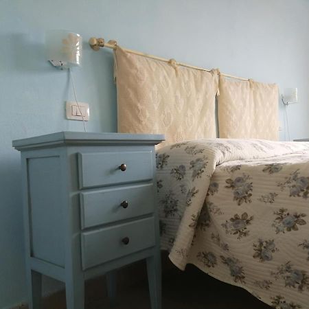 The Sunny House Apartment Villasimius Luaran gambar